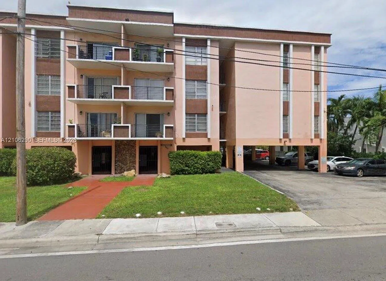 Malky Condo — Photo 1