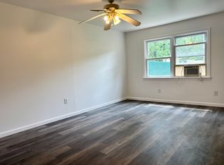 54 Whitaker Pl #1, Staten Island, NY 10304