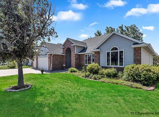 701 Rodeo Ave, Cheyenne, WY 82009
