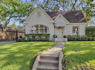 6624 Merry Ln, Houston, TX 77023