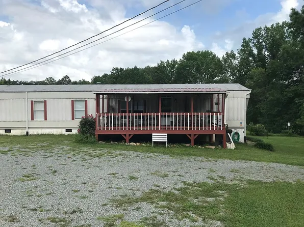 53 Mill Bluff Rd, Union Grove, AL 35175