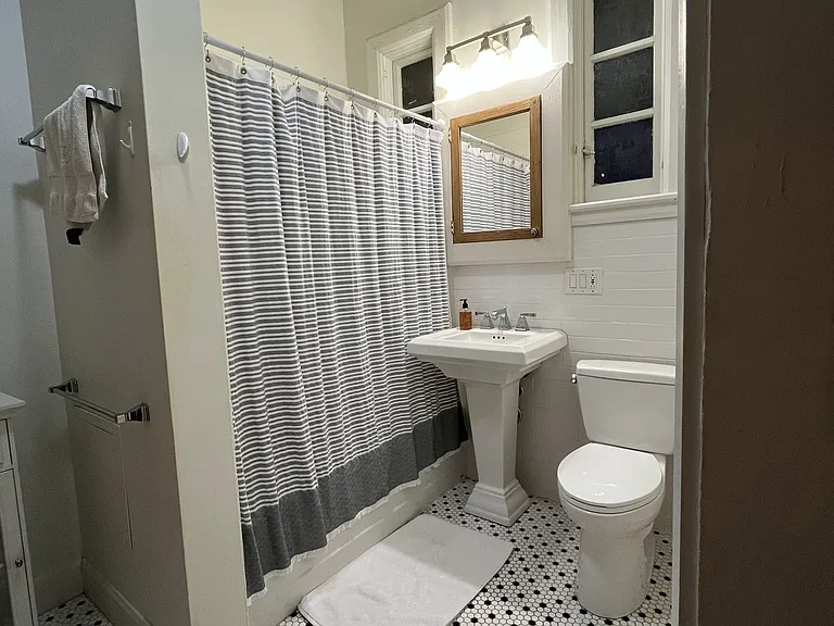 1535 Henry Clay Ave — Photo 20