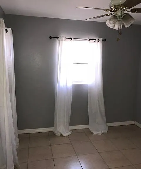 524 Florida Ave — Photo 13