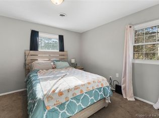 101 Harris Creek Rd, Hampton, VA 23669