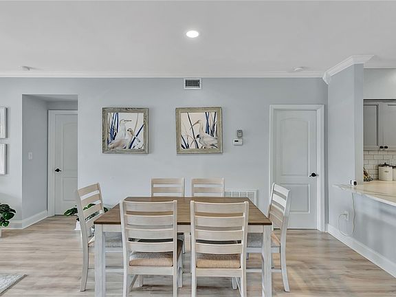 3rd image of 5060 Harmony Cir APT 208