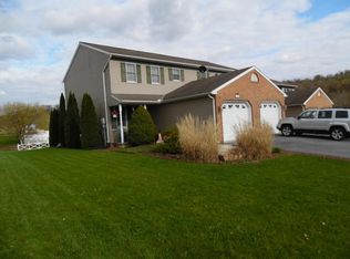 300 S Mill St #L-0001, Jonestown, PA 17038