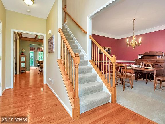 Foyer with HW Floors