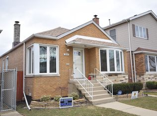 5841 S Neva Ave, Chicago, IL 60638