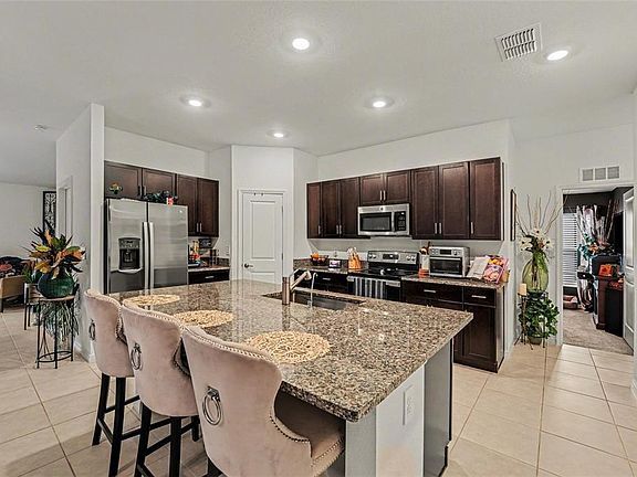 4th image of 1808 Red Loop