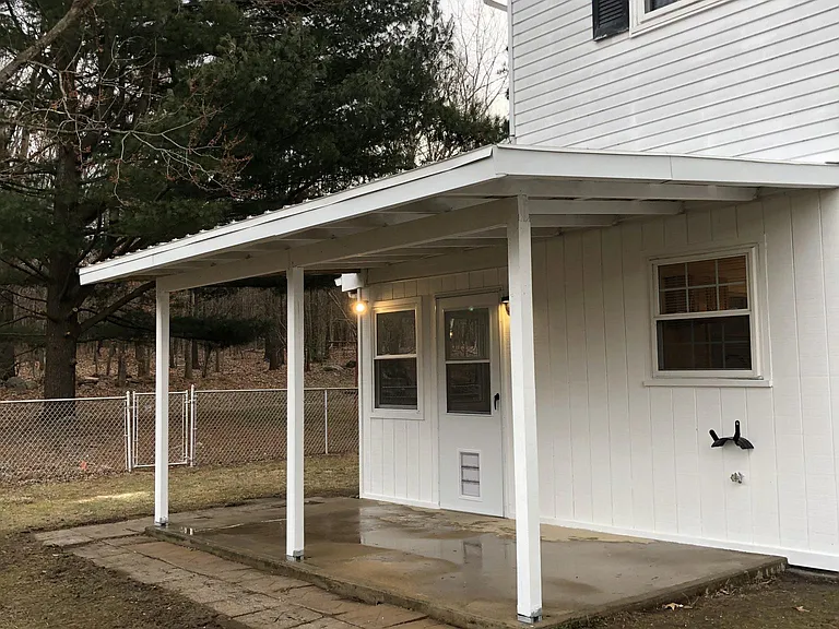 1 Lexington Ct — Photo 31