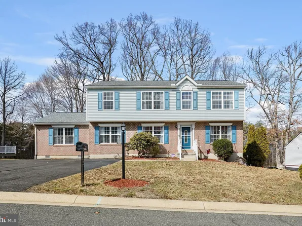 102 Independence Dr, Elkton, MD 21921