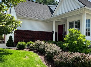 828 Nelsons Ridge Dr #20, Howell, MI 48843