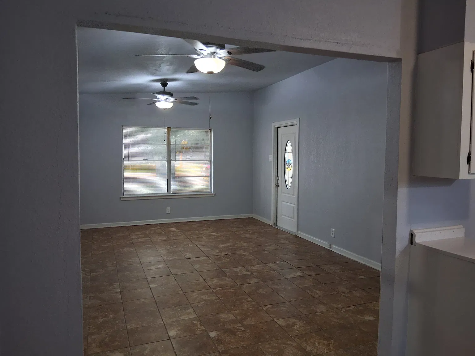 4 bed, 1400 sqft, $1,500 — Photo 4