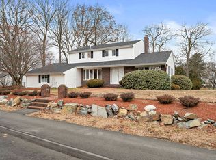35 Linden Park Dr, Randolph, MA 02368