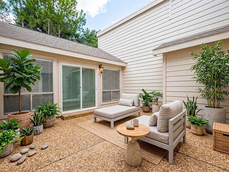 1623 Cherry Ridge Dr — Photo 43