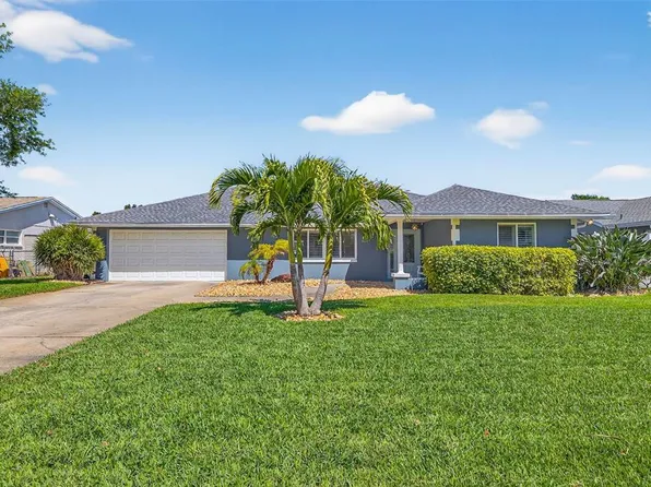 1435 48th Ave NE, Saint Petersburg, FL 33703