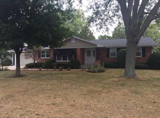 349 Seminole Rd, Janesville, WI 53545