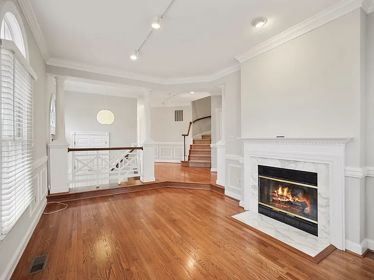 2171 Wolftrap Ct — Photo 11