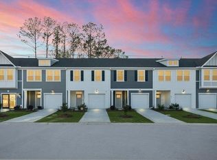 440 Trotters Ln, Moncks Corner, SC 29461