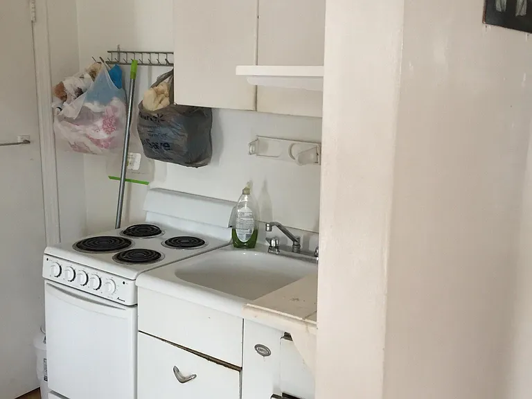 3602 Dawson St #4 — Photo 5
