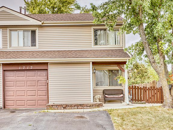 2nd image of 1712 De Forest Ln