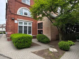 32 Pine St APT 12, Norwalk, CT 06854