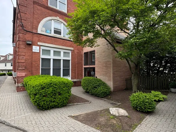 32 Pine Street #12 AKA 15, Norwalk, CT 06854