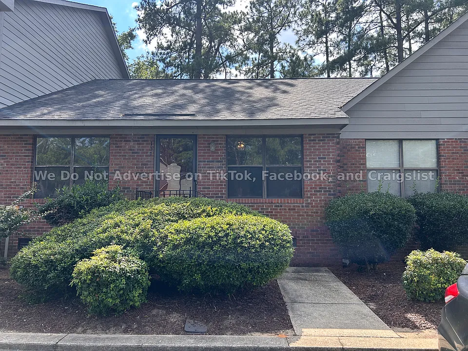 137 Villa Dr