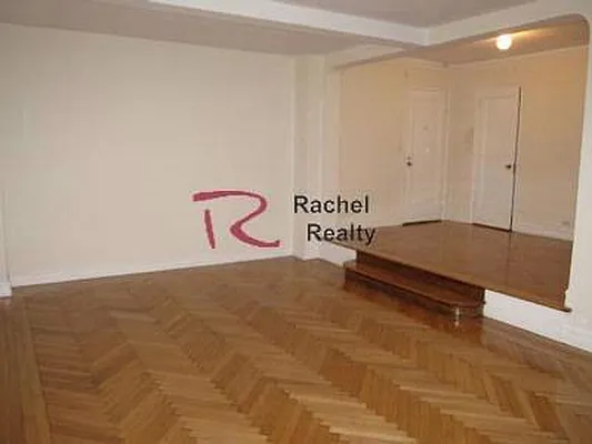 Rented by Rachel Realty | media 11