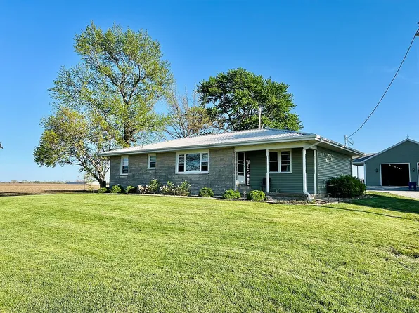 5158 E County Road 1100n, Mattoon, IL 61938