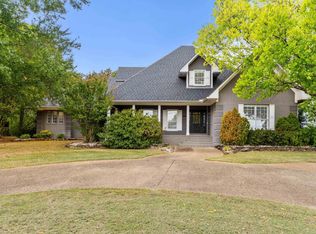 415 Country Club Rd, Conway, AR 72034