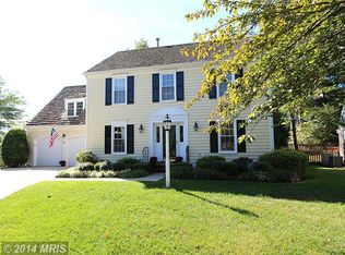 8 Midsummer Ct, Gaithersburg, MD 20878