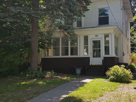5th image of 125 N Pine Ave