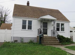 435 Summit Ave, Perth Amboy, NJ 08861