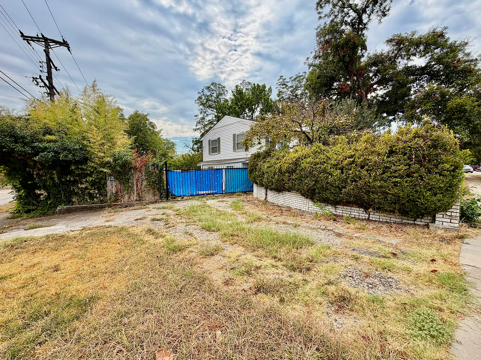 4 bed, 1843 sqft, $2,000 — Photo 3