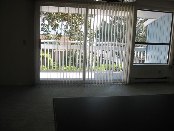 2nd image of 1445 SE 9th Ave #201