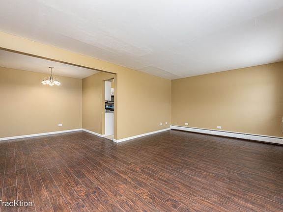 4th image of 680 Marilyn Ave #6-110