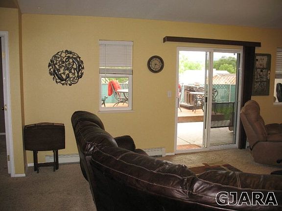 3rd view livingroom