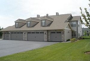 2nd image of 977 Arvle Cir #1