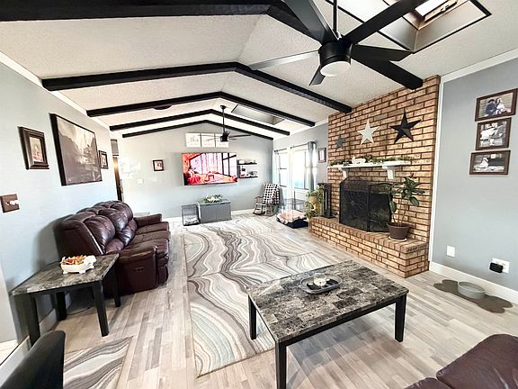 4th image of 3203 Thunder Rd