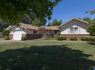 475 SW Monroe St, Sheridan, OR 97378