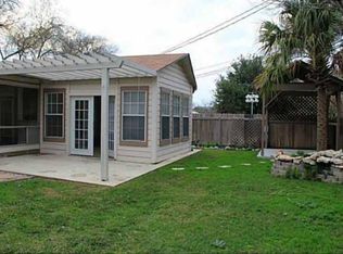 2700 Greenlawn Pkwy, Austin, TX 78757