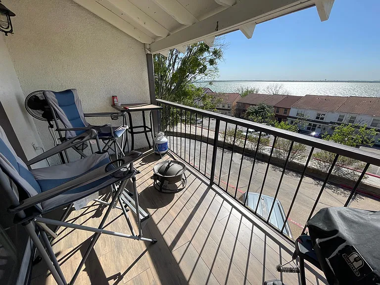 3805 Mediterranean St — Photo 23