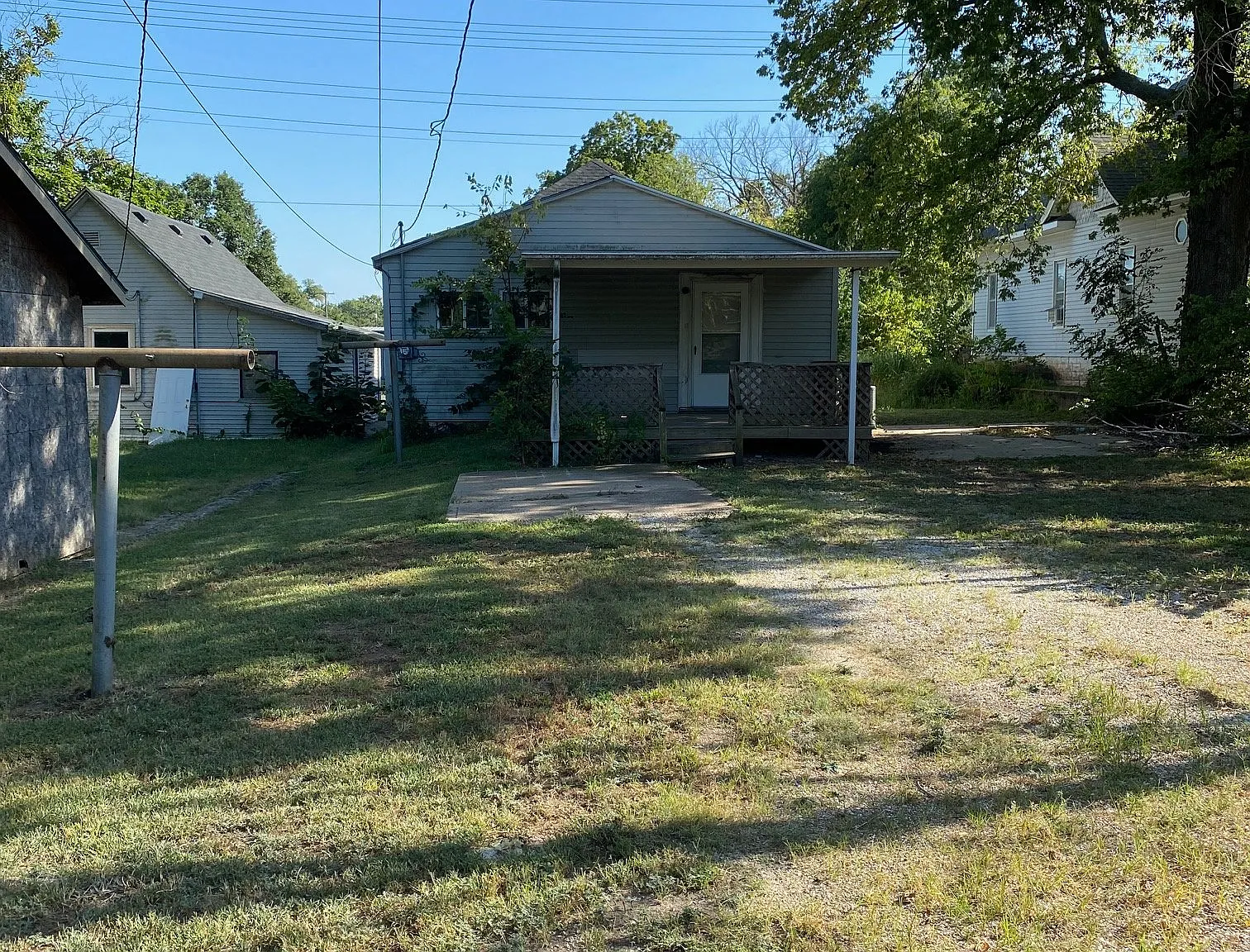 313 E Lincoln Ave — Photo 3