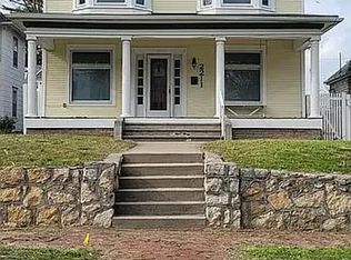 2211 Francis St, Saint Joseph, MO 64501
