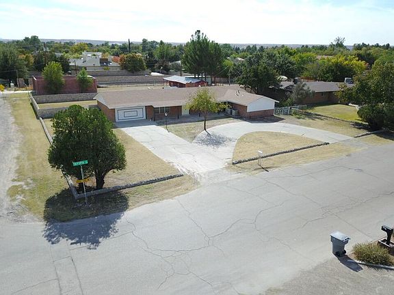 4th image of 700 Tayopa Ct #2