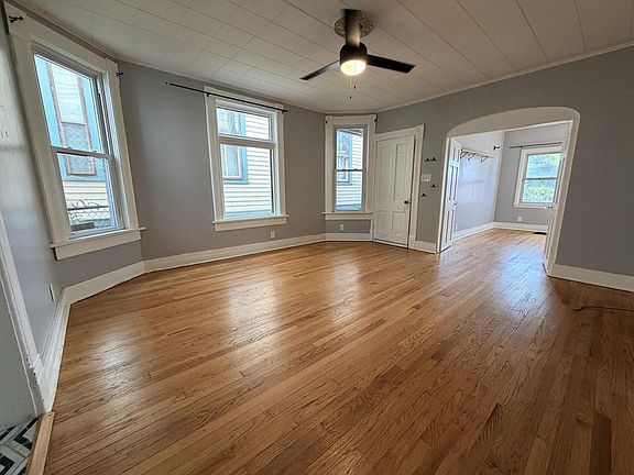 4th image of 2416 S Burrell STREET #2418