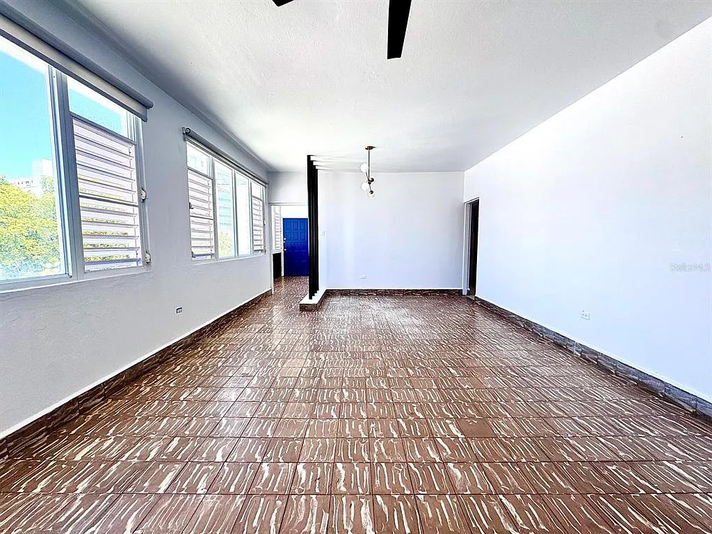 3 bed, 2.0 bath, 1500 sqft, $1,950 — Photo 2