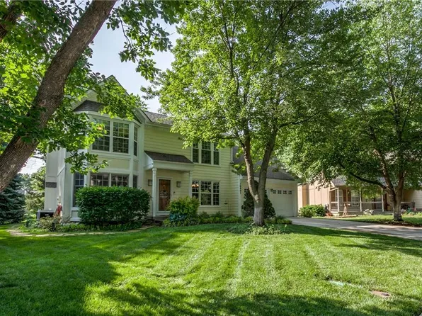 16005 W 80th Pl, Lenexa, KS 66219