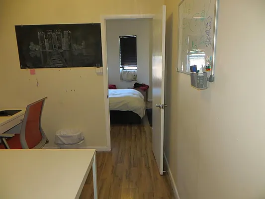 Rented by HFF Realty LLC | media 2